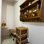 Cozy Flat 6 Min Walking To Taksim Square