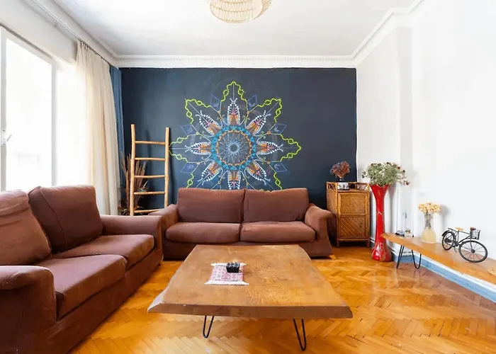Cozy Flat 6 Min Walking To Taksim Square