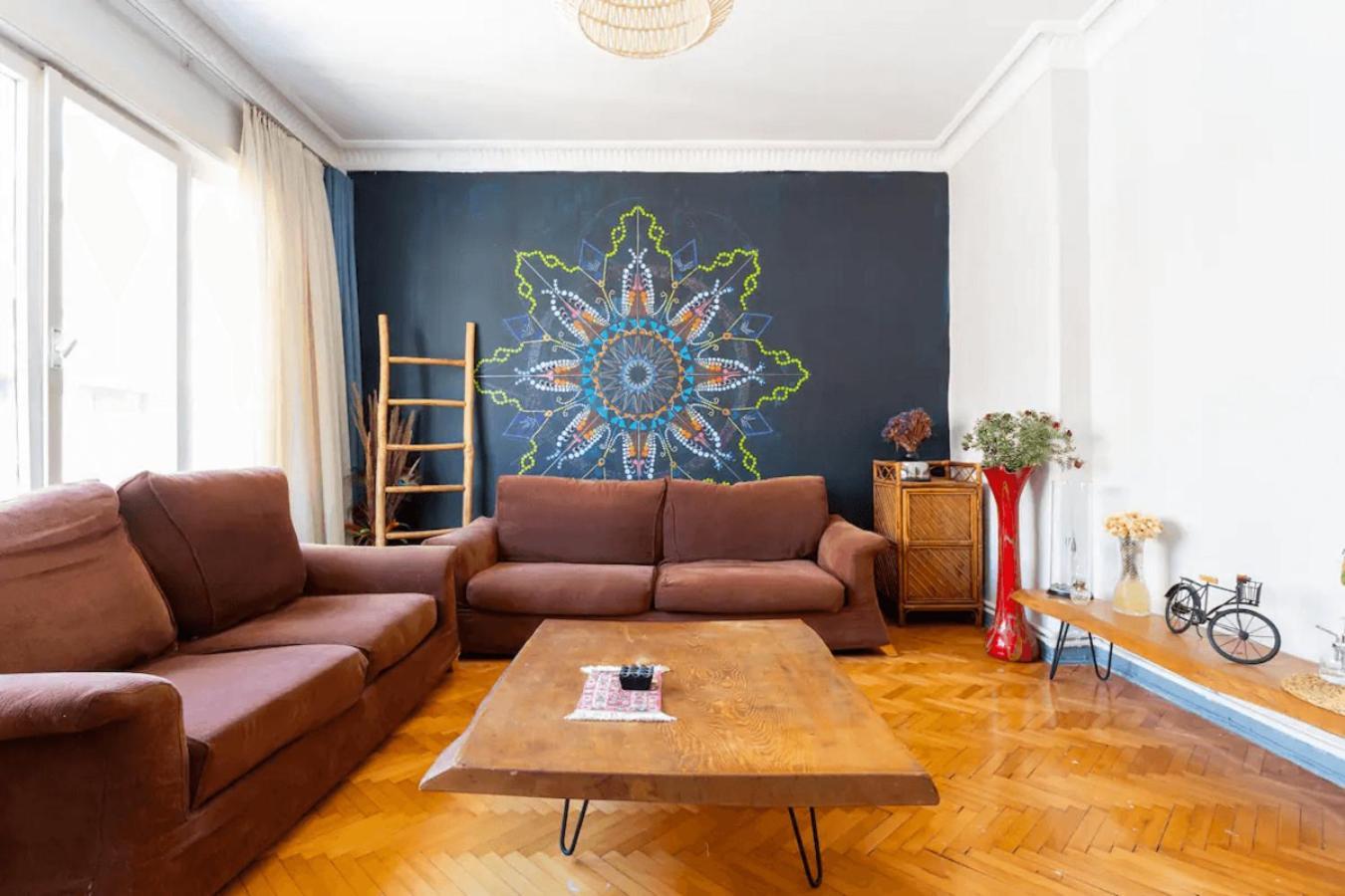 Cozy Flat 6 Min Walking To Taksim Square *
