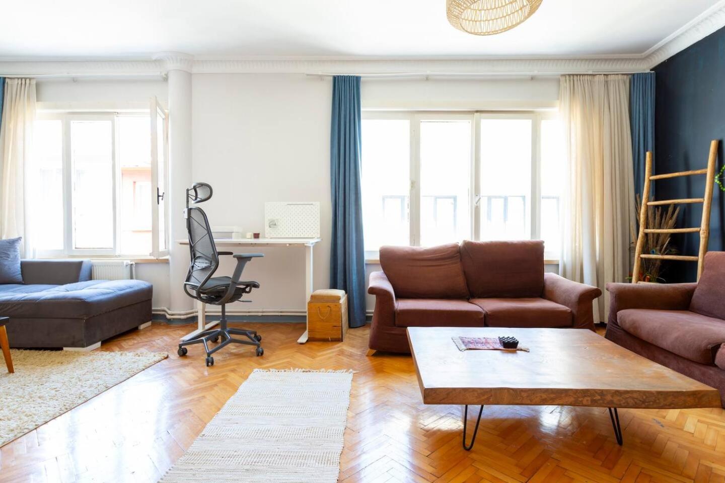 Cozy Flat 6 Min Walking To Taksim Square Daire