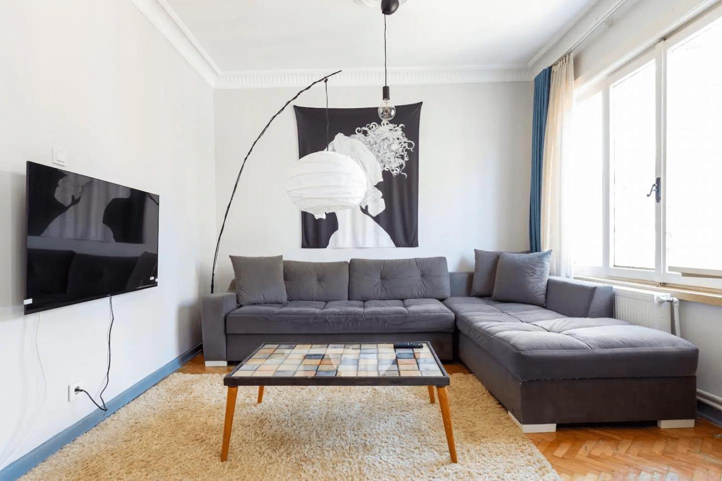 Cozy Flat 6 Min Walking To Taksim Square İstanbul